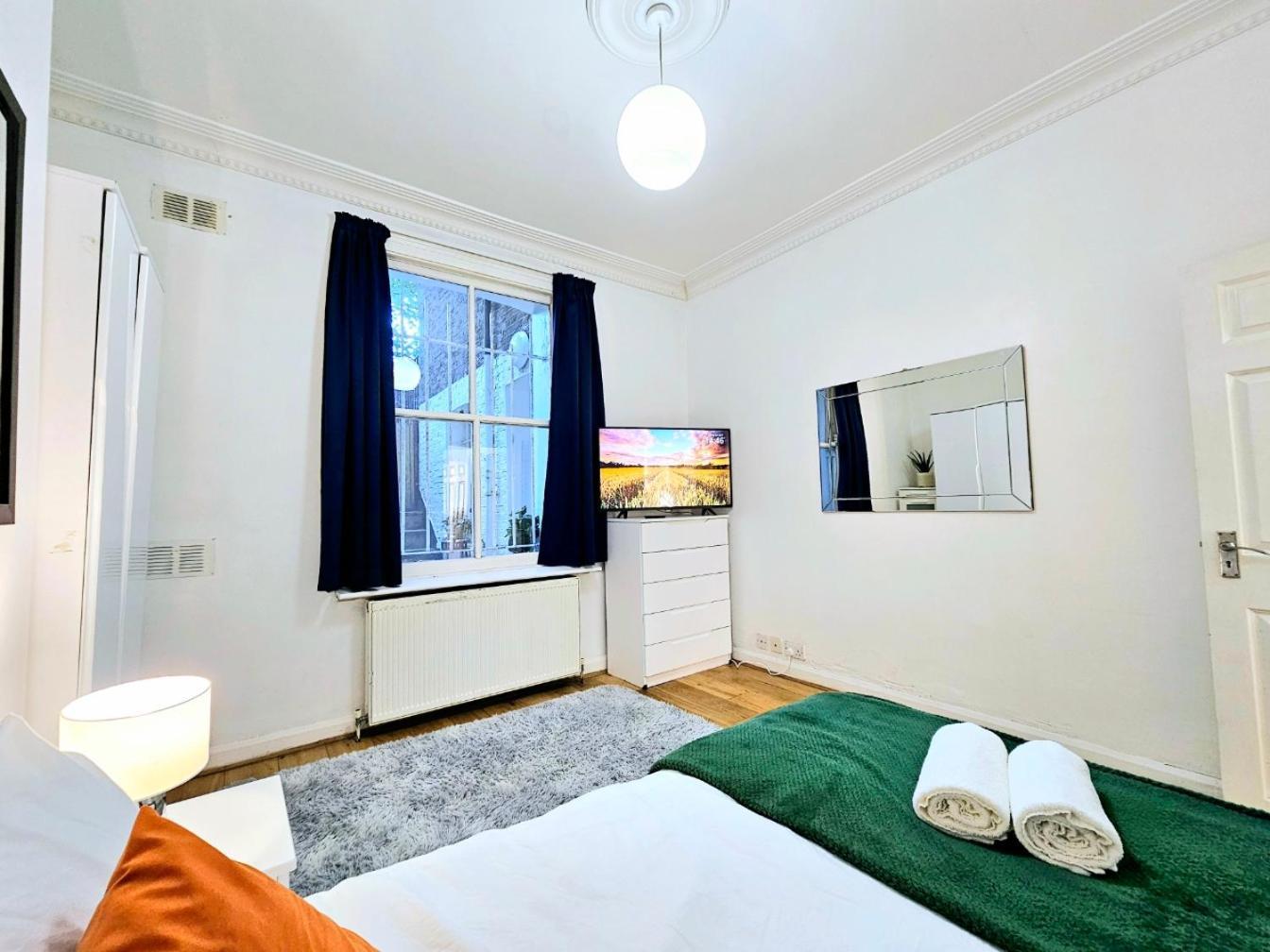 Spacious & Cosy 2 Bedroom Home Plus 2 Sofa-Beds With Private Entrance And Back Patio, 3 Min Walk To Earl'S Court Station London Exterior photo
